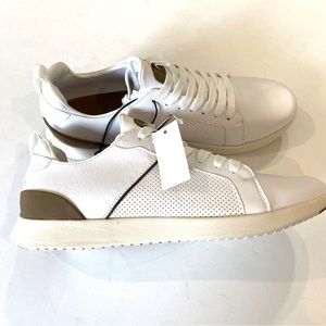 FALLS CREEK NWT $40 Mens 12 White Matt Lace Up Faux Leather Sneakers *118